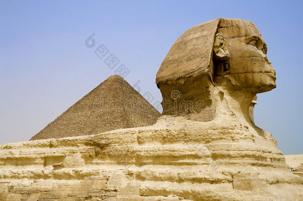 埃及狮身人面像和金字塔