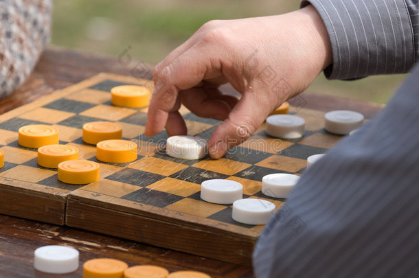 跳棋游戏