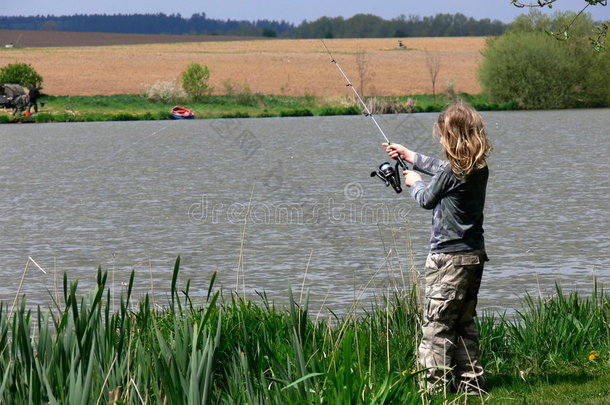 儿童钓鱼