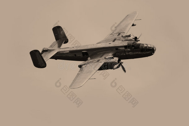 波音b-25