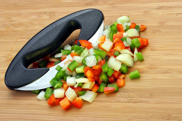 夹层和切碎的蔬菜