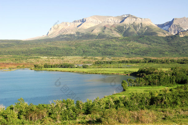 湖光山色