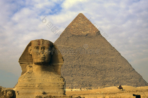 狮身人面像、<strong>金字塔</strong>和埃及m