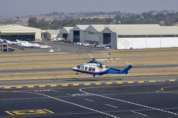 阿古斯塔·韦斯特兰aw139直升机