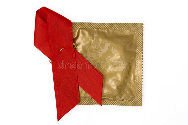 艾滋病意识和纪念丝带及<strong>避孕套</strong>