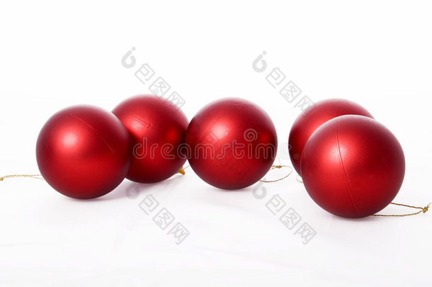 圣诞红球