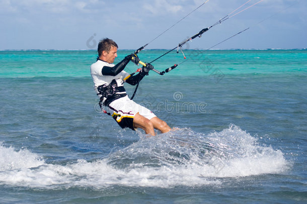 风筝冲浪者