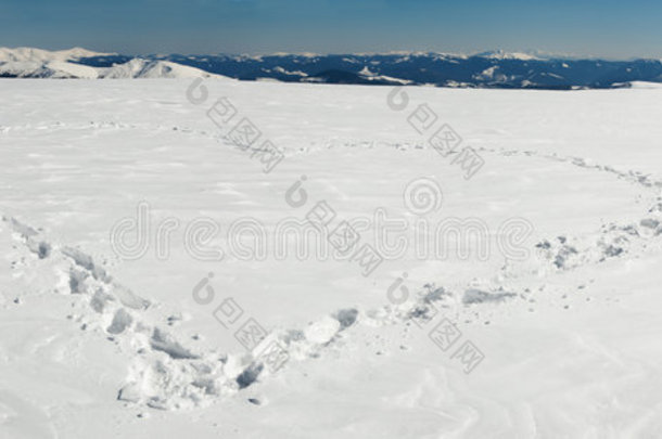 雪中送炭