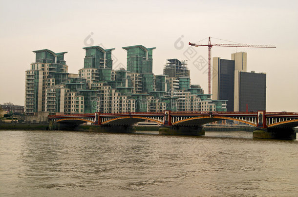 沃克斯霍尔大桥，泰晤士河，伦敦