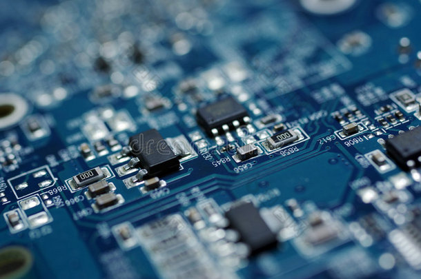 电路板背景计算机芯片技术电子母板微芯片蓝色高科技印刷电路板电气信息详细说明
