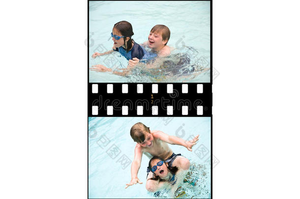 电影脱衣动作儿童游泳
