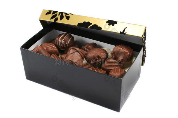 黑金色巧克力礼品盒