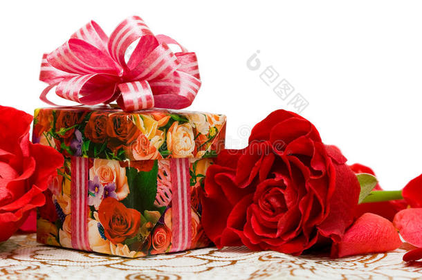 丝绸玫瑰礼盒