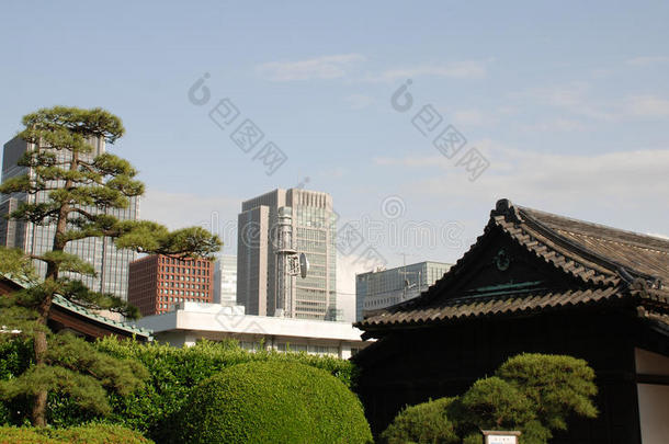 东京皇宫花园大厦