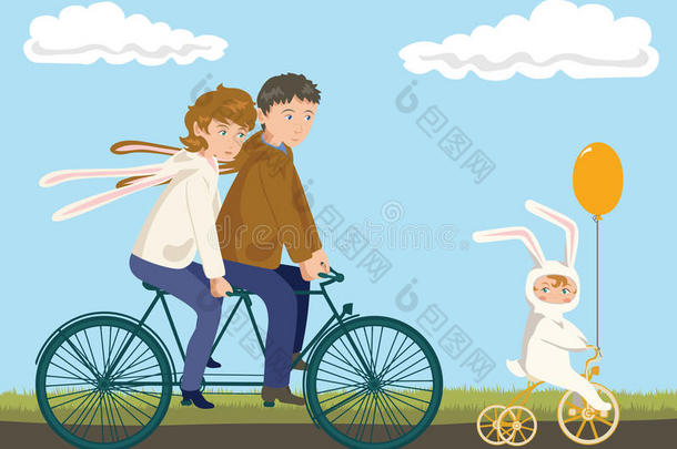 家庭<strong>自行车</strong>：父亲、母亲和孩子