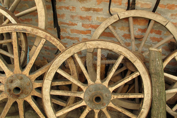 木制车轮