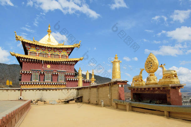 中国香格里拉松赞林藏族寺院