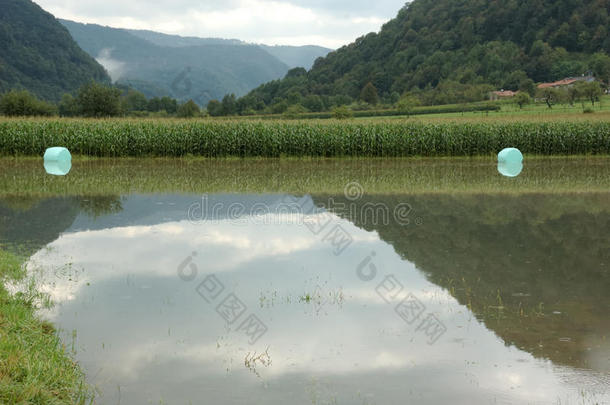 水淹田