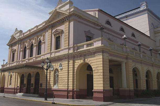 巴拿马共和国国家剧院建设