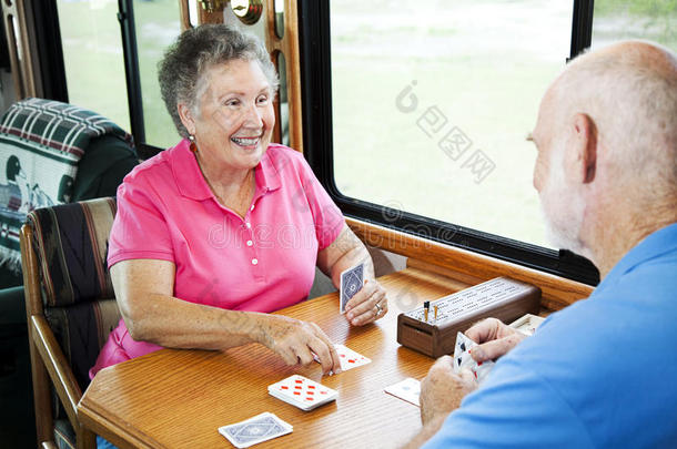 房车老人-纸牌游戏