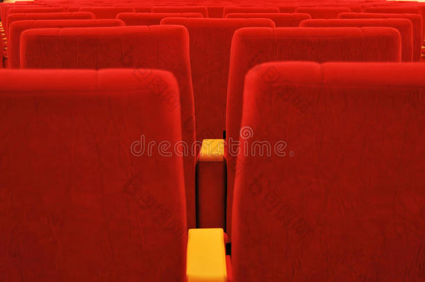 红色座椅