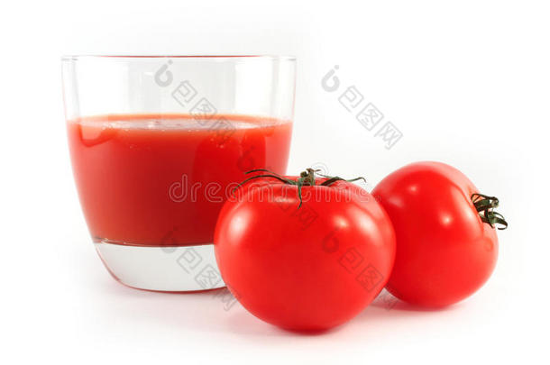 西红柿和一杯西红柿汁