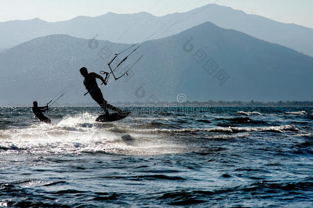 风筝冲浪