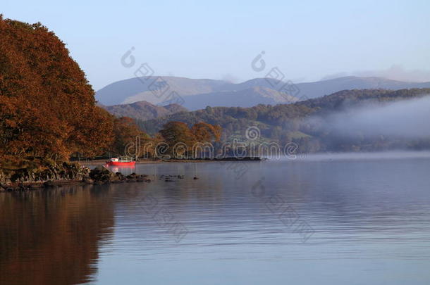 雾湖红船