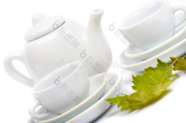 茶壶和白茶杯