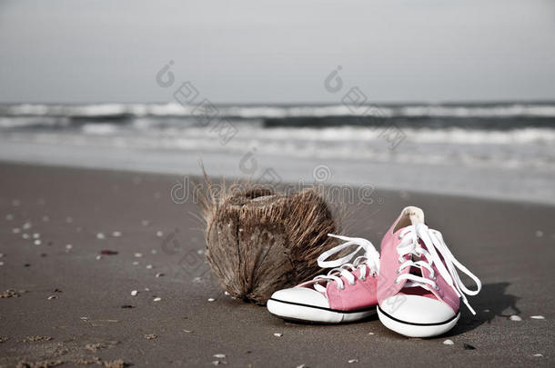缺席海滩靴子随便的气候