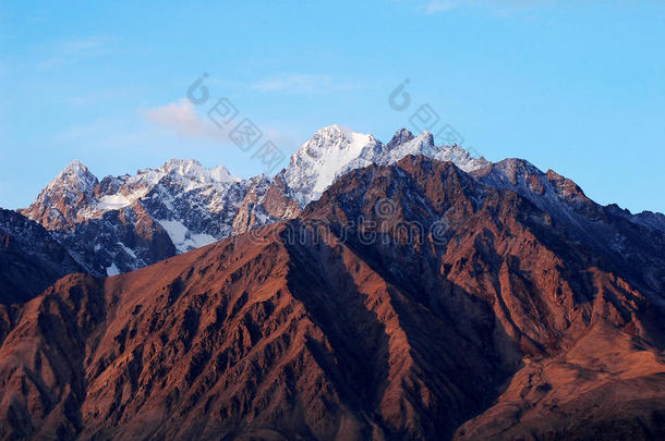 雪山