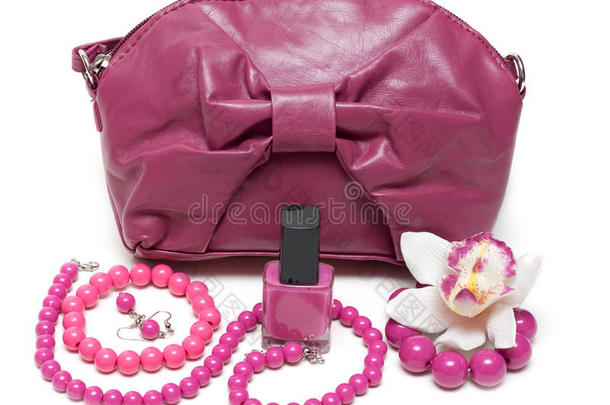 紫罗兰色女式包，项链