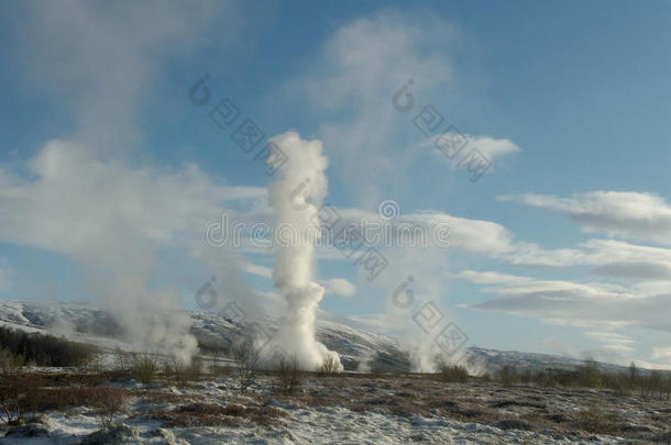 冰岛强大的geysir