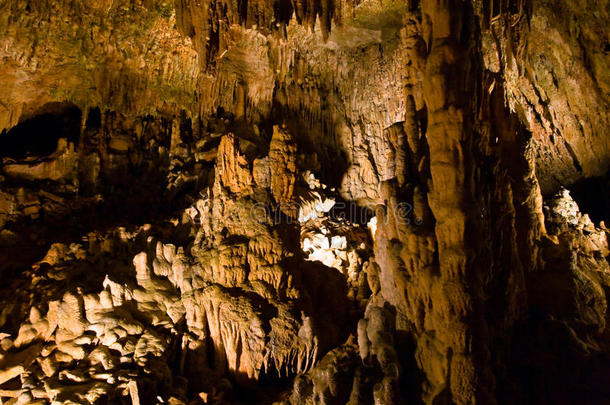 美国弗吉尼亚州大洞穴石窟