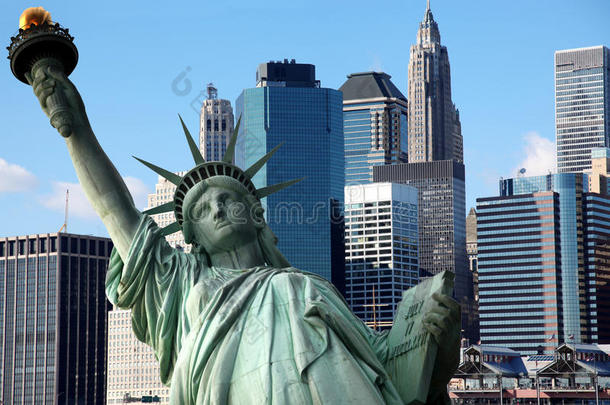 纽约-自由女神像vs曼哈顿