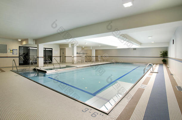 公寓游泳池