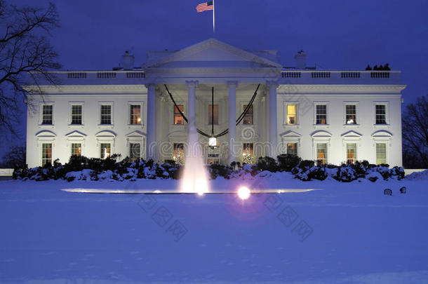 在白宫寒冷的十二月