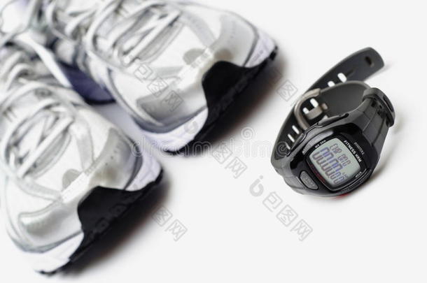运动手表和跑鞋