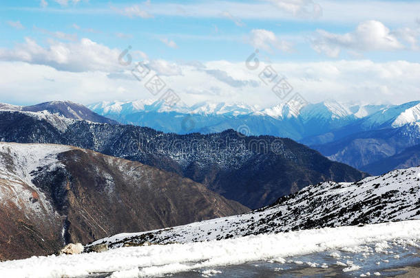 雪山