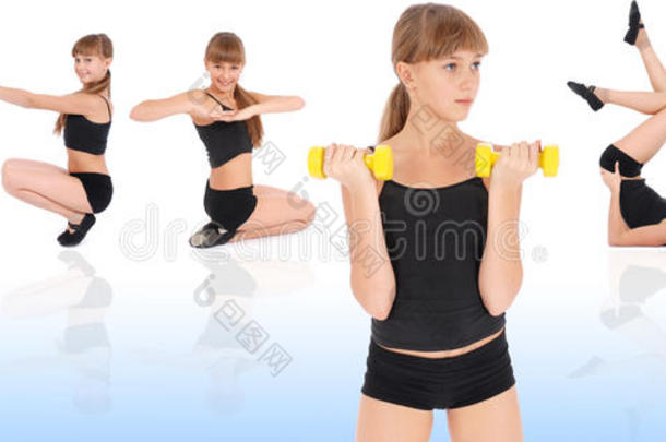 健身女孩用哑铃锻炼身体