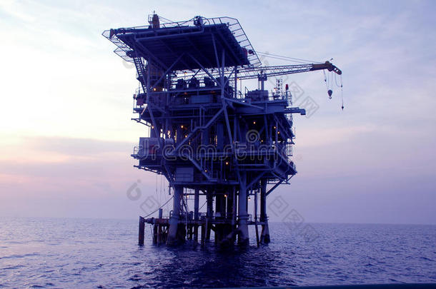 海洋石油机械钻井