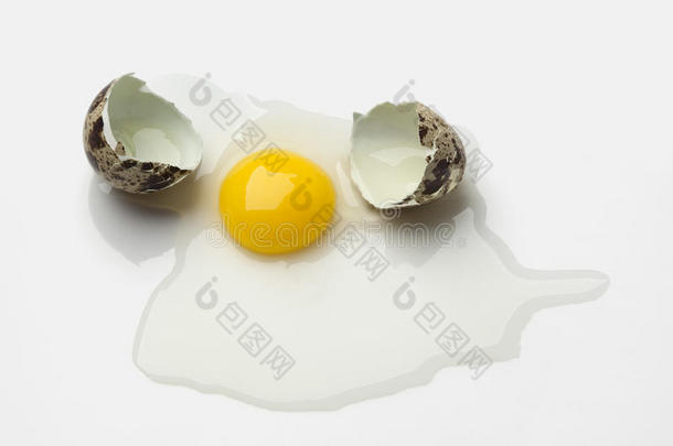 蛋黄壳鹌鹑蛋
