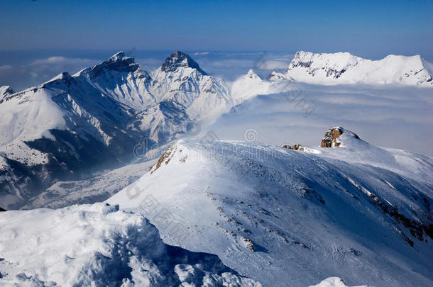 法国的雪山和落基山脉