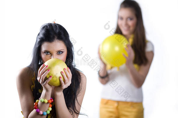 水果女孩和气球女孩