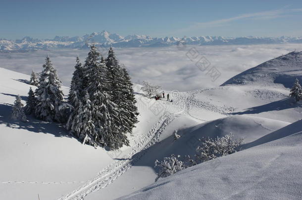 雪山