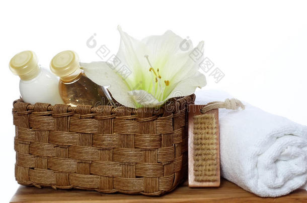 水疗装饰-肥皂、乳液、毛巾
