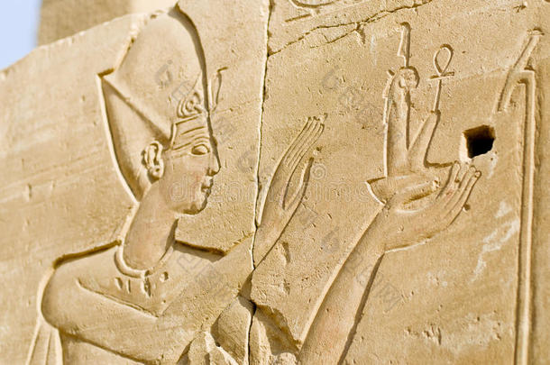 埃及卡纳克法罗亚被毁坏的城墙浮雕。