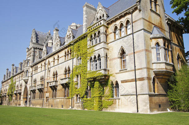 英国牛津大学建筑