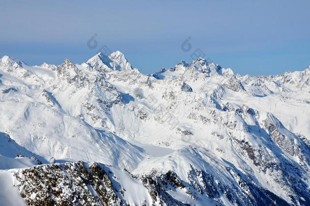 阿尔卑斯山风景，来自提洛