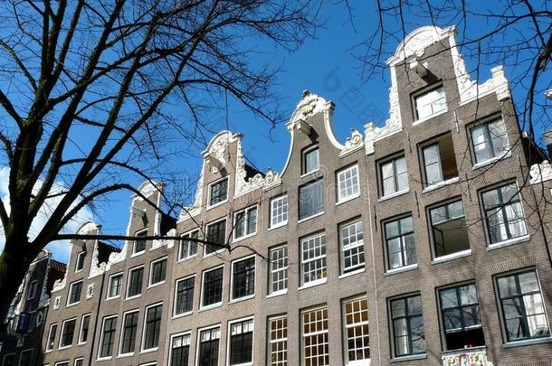 阿姆斯特丹运河上<strong>的老房子</strong>